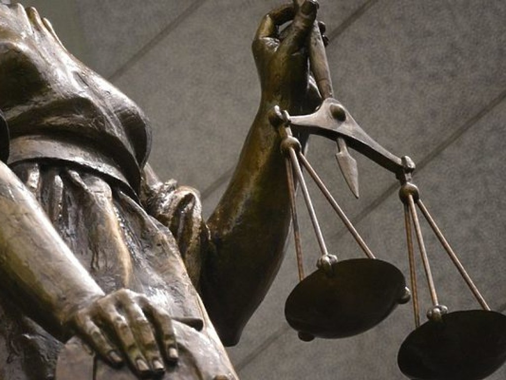 &#171;Трейд коммодити&#187; отсудила у Минобороны 8 миллионов гарантии за топливо