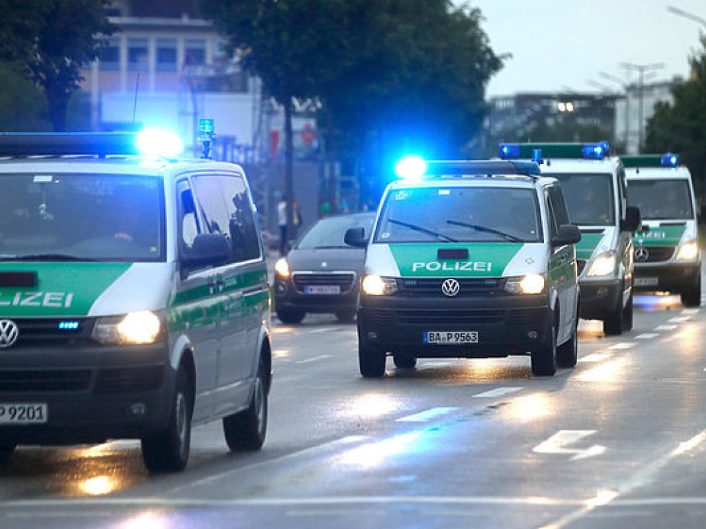В Мюнхене мужчина с ножом напал на людей, есть раненые