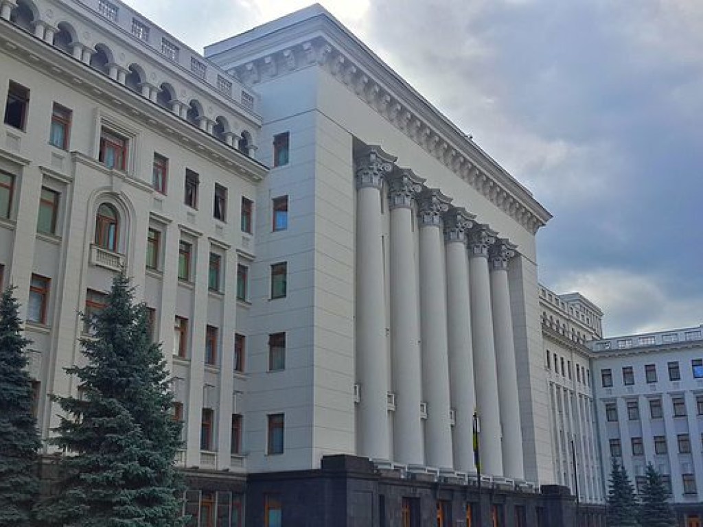 У Порошенко нет ресурса для реализации политической части Минских соглашений – политолог