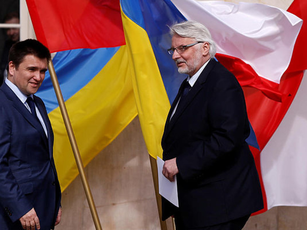 Украина и Польша подписали соглашение касательно языковой статьи закона «Об образовании»