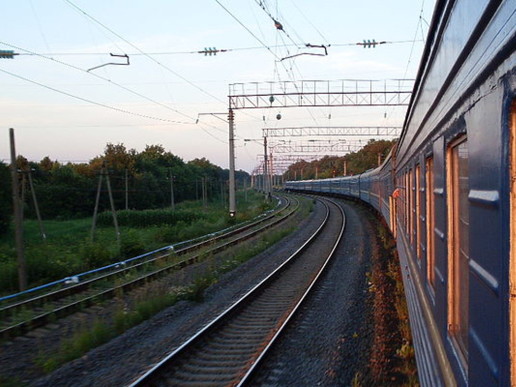 «Укрзализныця» временно изменила расписание движения поездов, курсирующих во Львов