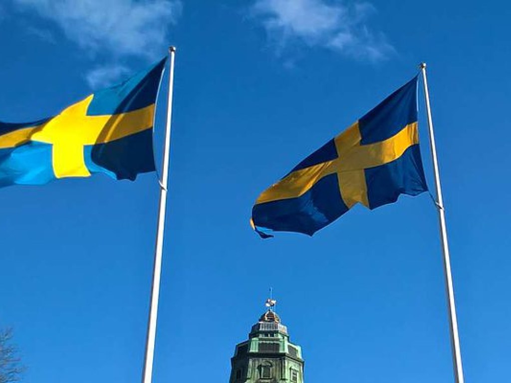 Швеция намерена взыскать с КНДР сорокалетний долг