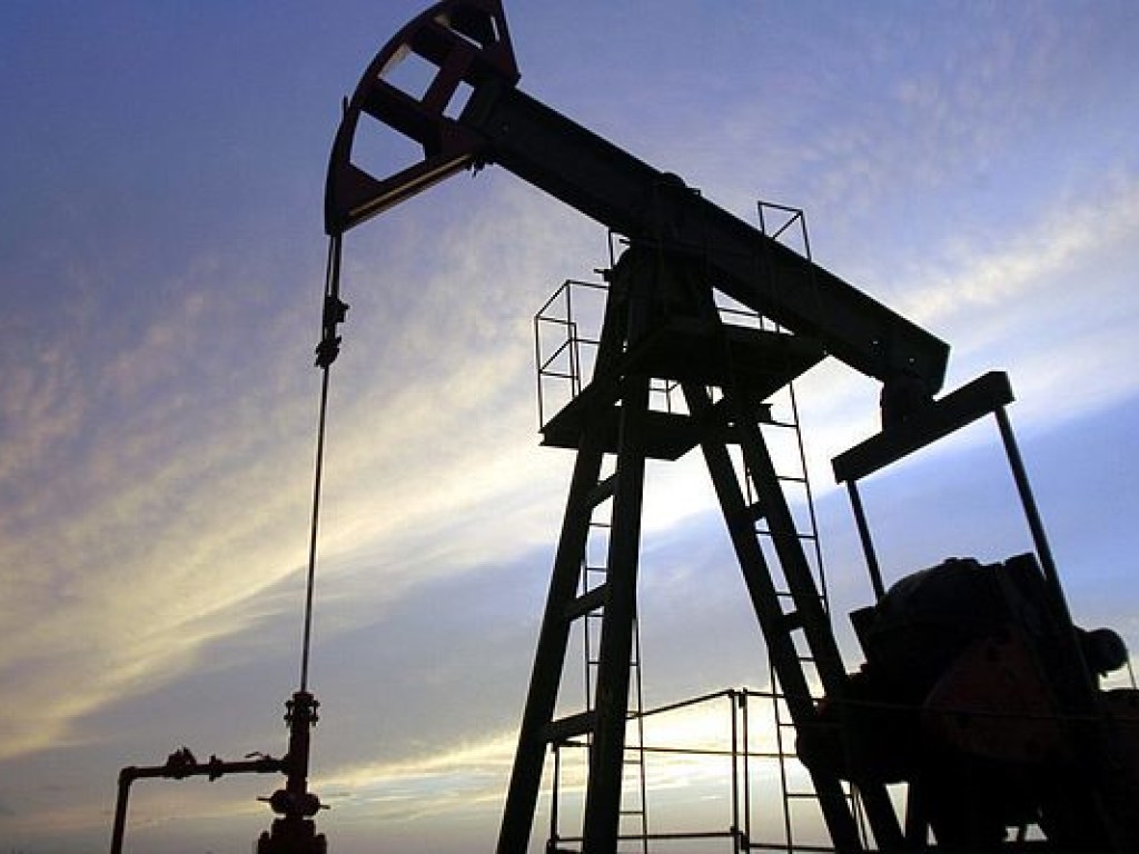 Цена нефти Brent достигла отметки 57,89 доллара за баррель