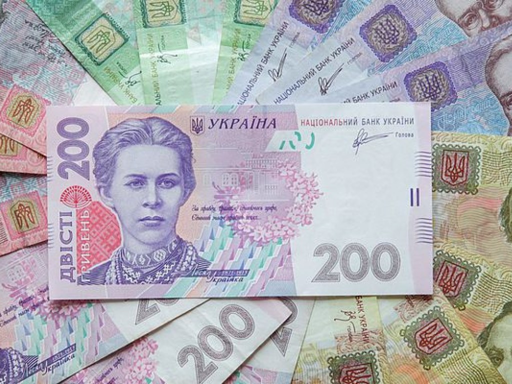 Ставки по депозитам упали из-за неработающего кредитования бизнеса в Украине – экономист