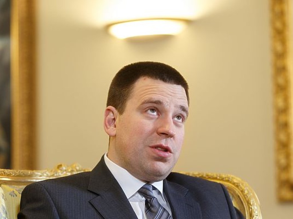 Премьер-министр Эстонии попал в ДТП &#8212; СМИ
