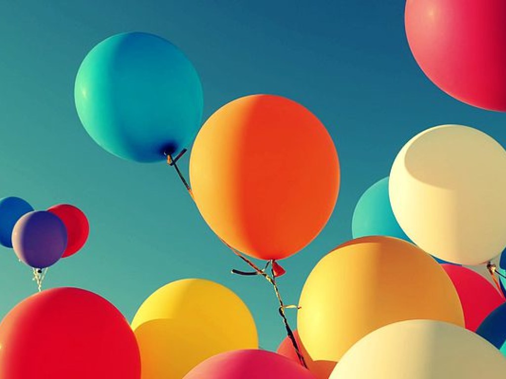 Британский путешественник покорил небо ЮАР с помощью воздушных шариков (ВИДЕО)