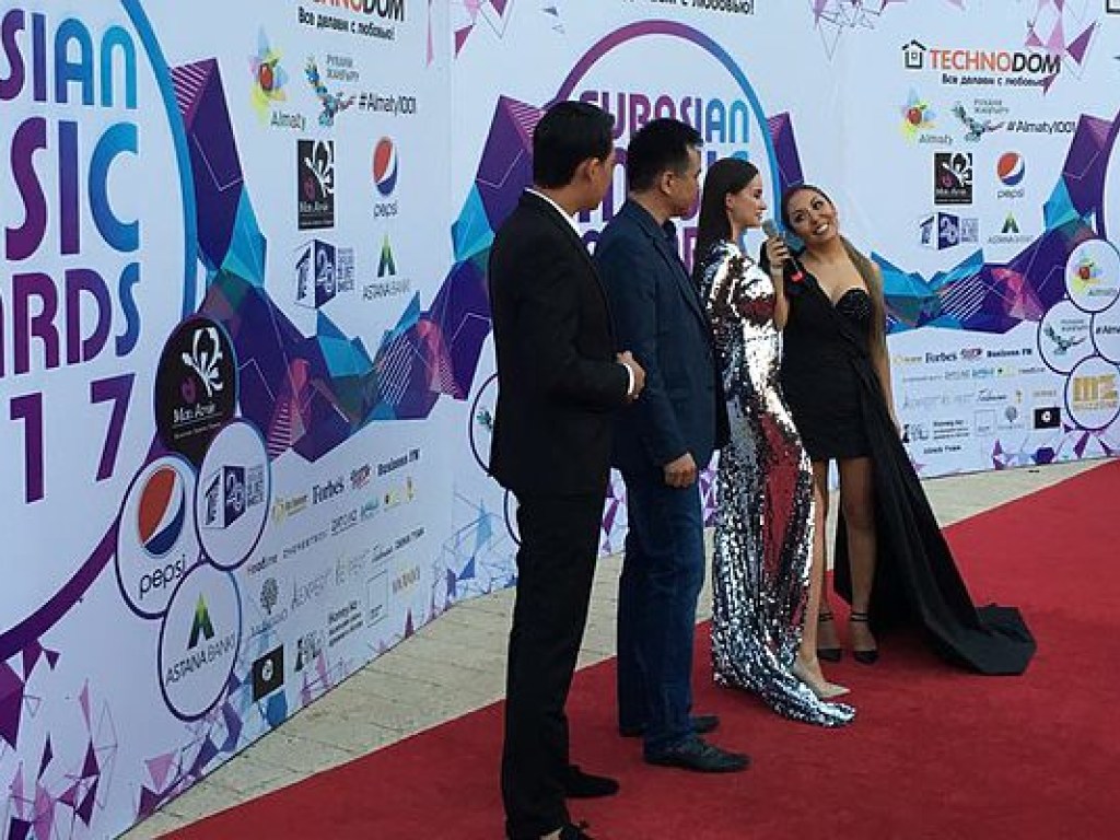 My Ree рассказала о выступлении на музыкальной премии EMA 2017 в Казахстане (ФОТО, ВИДЕО)