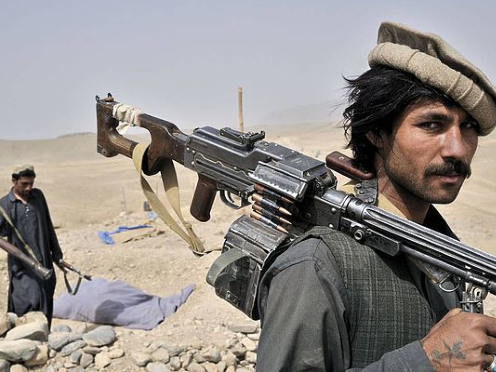 На востоке Афганистана талибы напали на силовиков, более десятка погибших