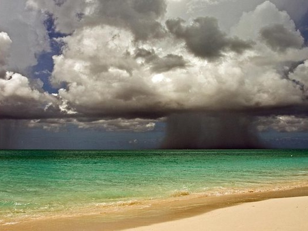 У побережья Кубы сформировался тропический шторм «Филипп»