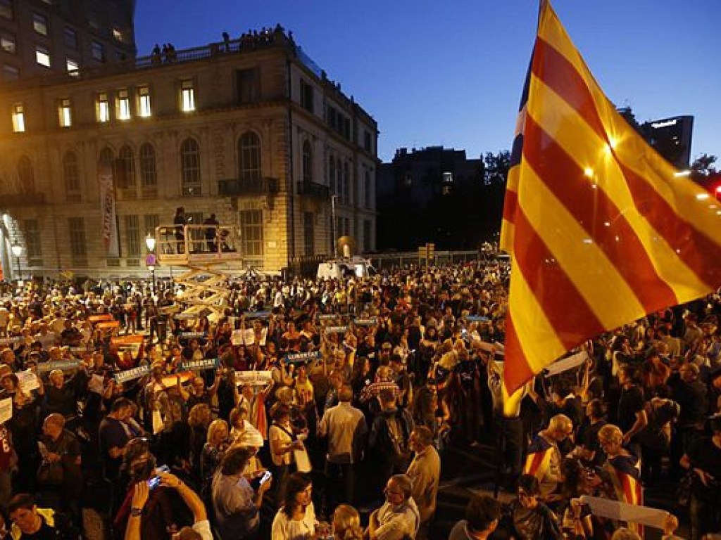 Менее 30% каталонцев поддерживают независимость от Испании &#8212; опрос
