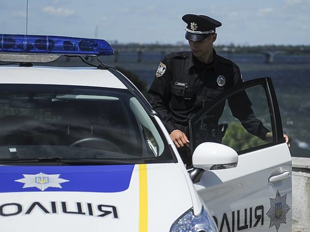 В Киеве полицейский помог злоумышленникам похитить бизнесмена