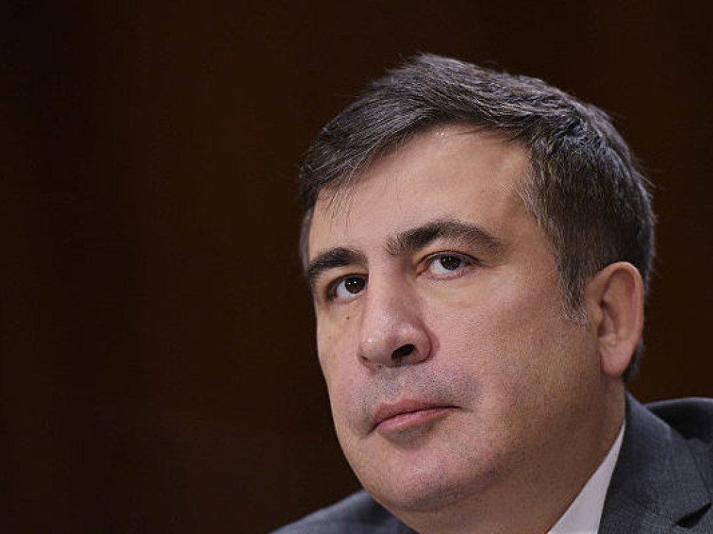 В борьбе с Порошенко акцию Саакашвили поддерживают Запад и украинские олигархи – политолог