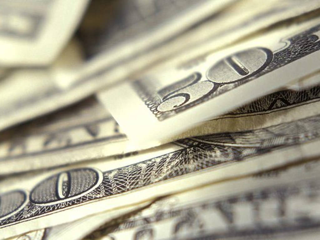 К концу года курс доллара превысит отметку в 30 гривен – экономист