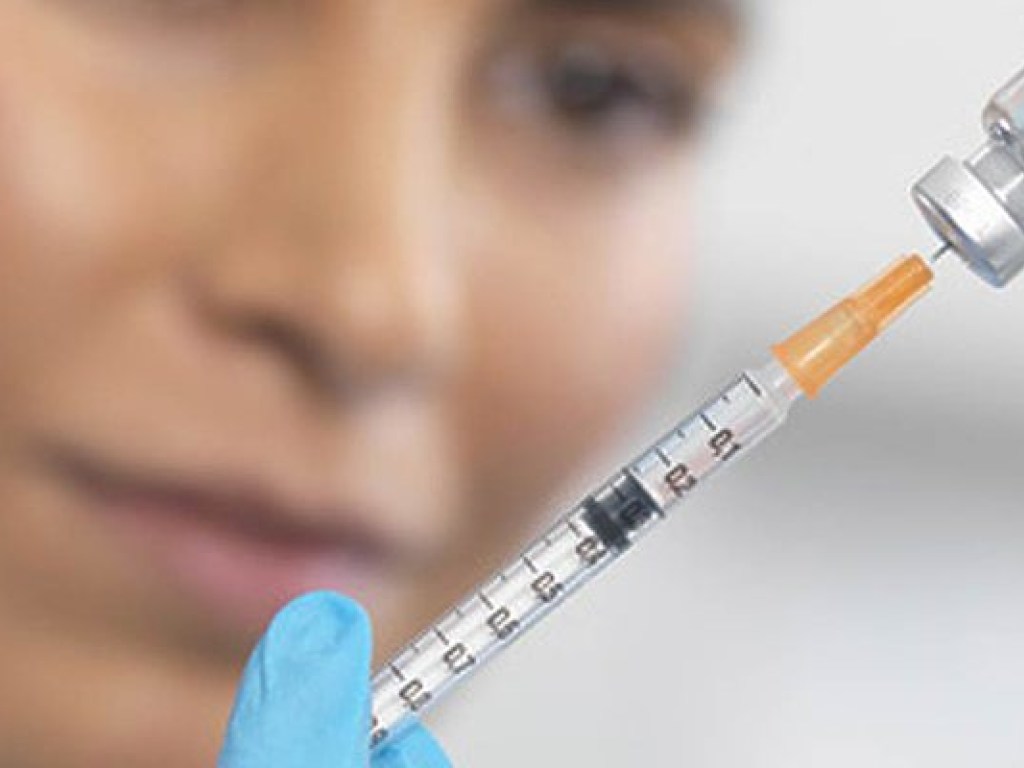 Минздрав назвал вакцины, которые уберегут от менингита