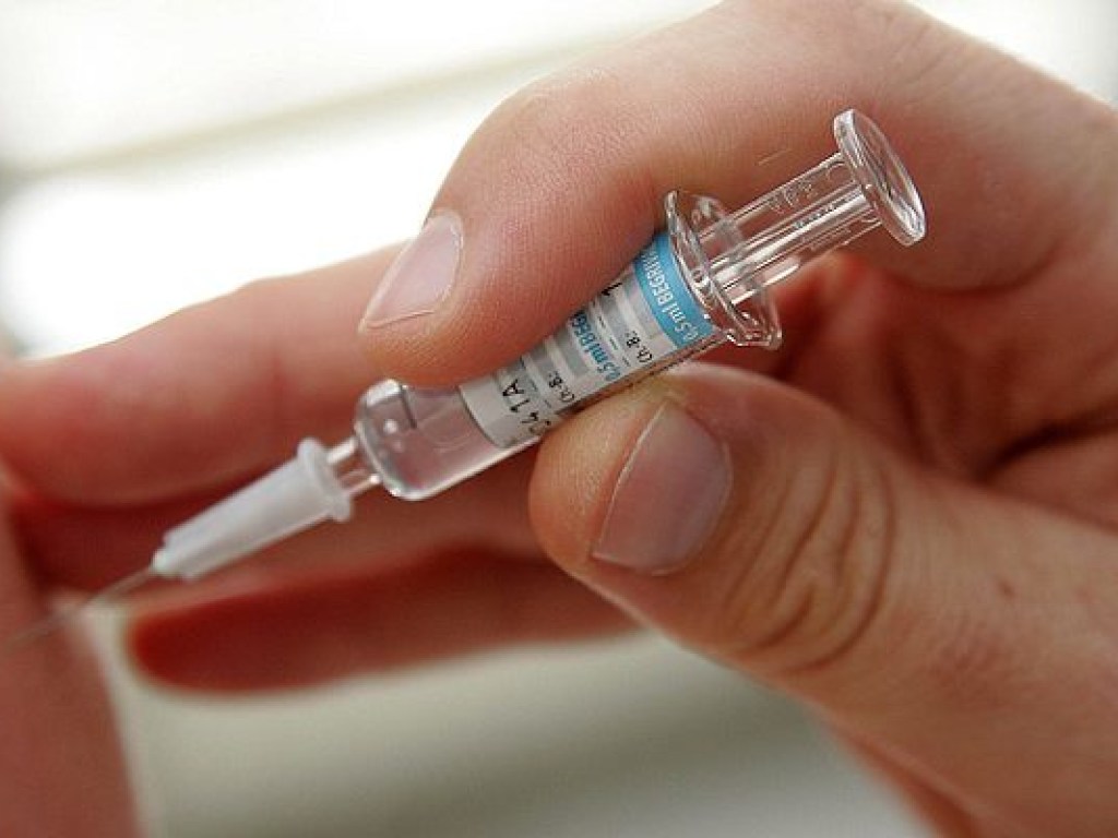 А. Назаренко: «Перед проведением прививки от гриппа необходим осмотр врача»
