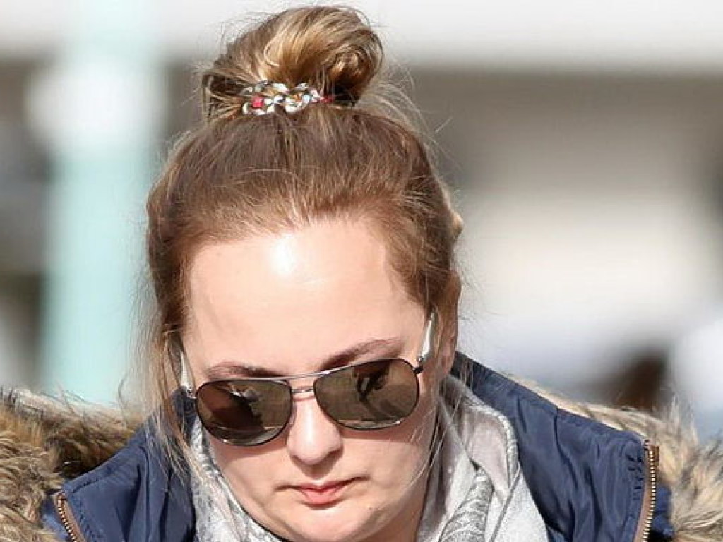 В Великобритании женщину, облившую кипятком любовницу мужа, приговорили к 5 годам тюрьмы
