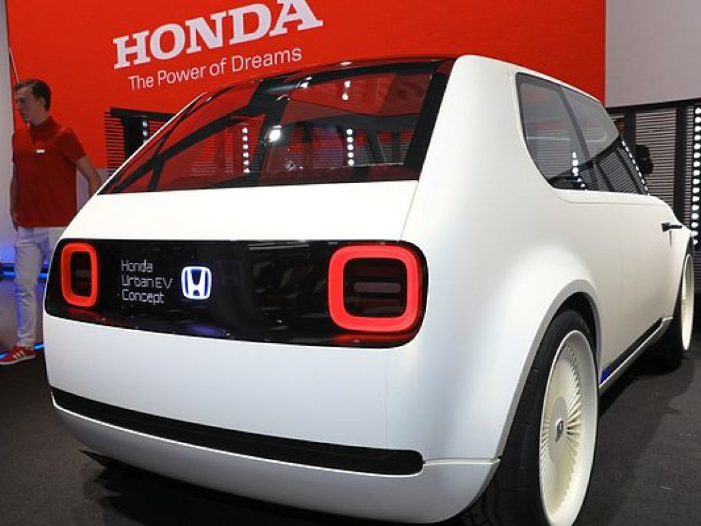 Honda выпустит электромобили, заряжающиеся за 15 минут