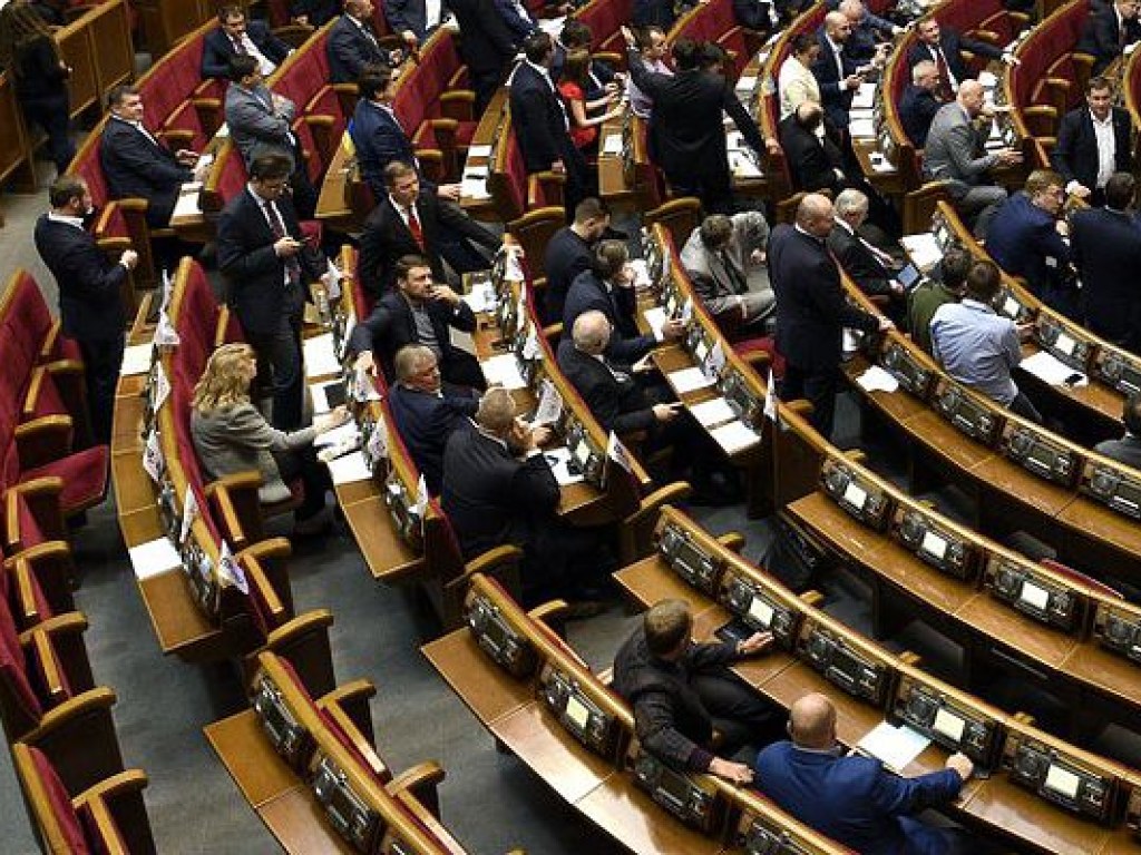 Рада приняла в первом чтении законопроект об Избирательном кодексе
