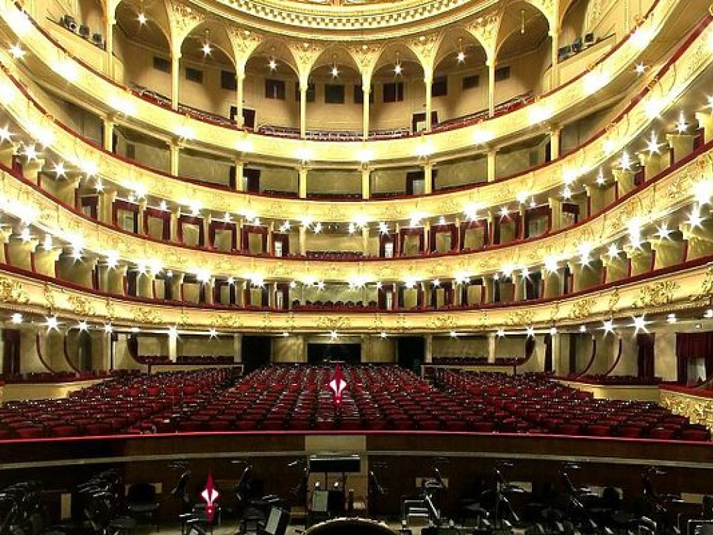 Google создал виртуальный 3D-тур оперными театрами Украины (ФОТО)