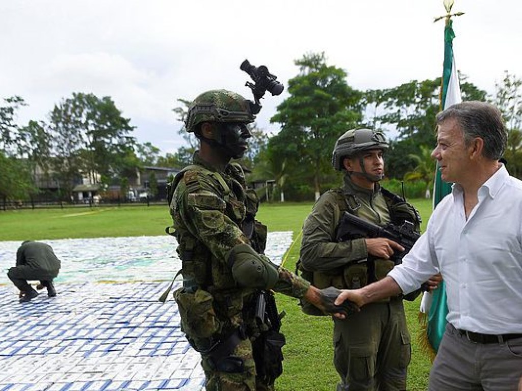Полиция Колумбии изъяла крупнейшую партию кокаина в истории страны (ФОТО)