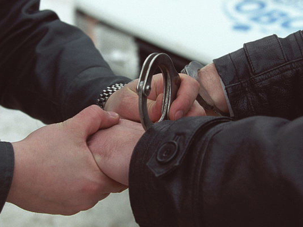 В Киеве мужчина с молотком напал на руководителя предприятия