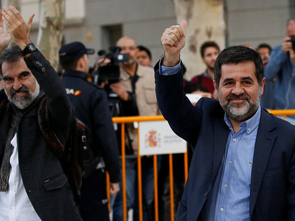 Мадриду удастся избежать кровопролития , если освободят каталонских лидеров – обозреватель