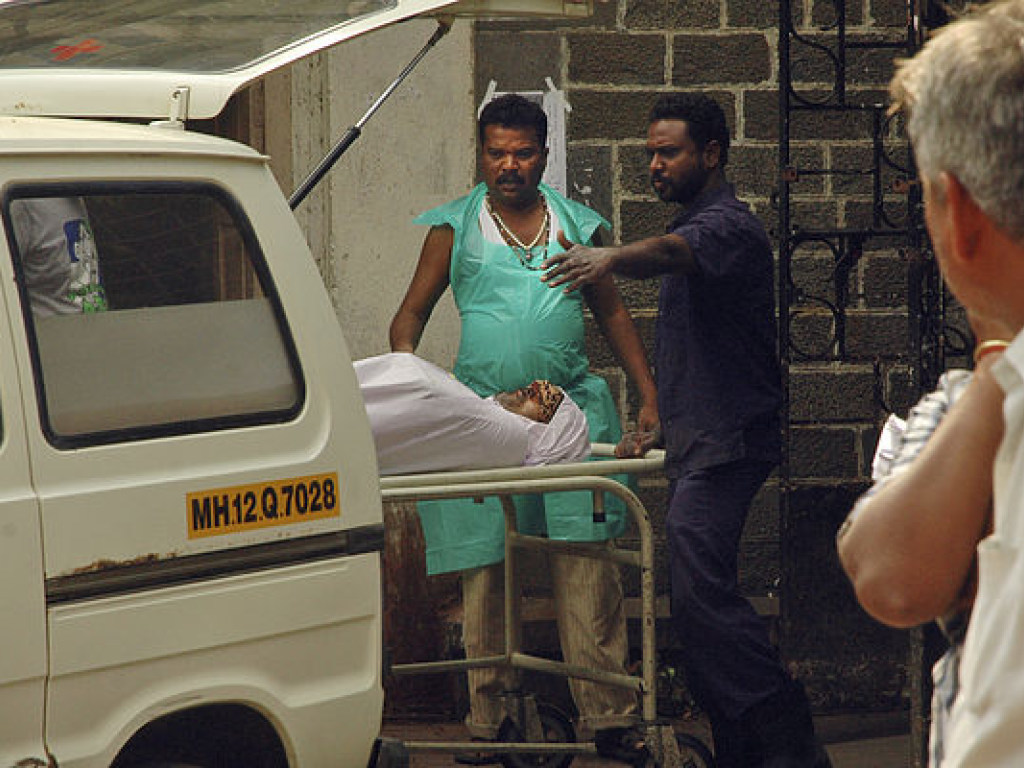 В Индии 19 человек погибло в результате переполнения лодки с туристами (ВИДЕО)