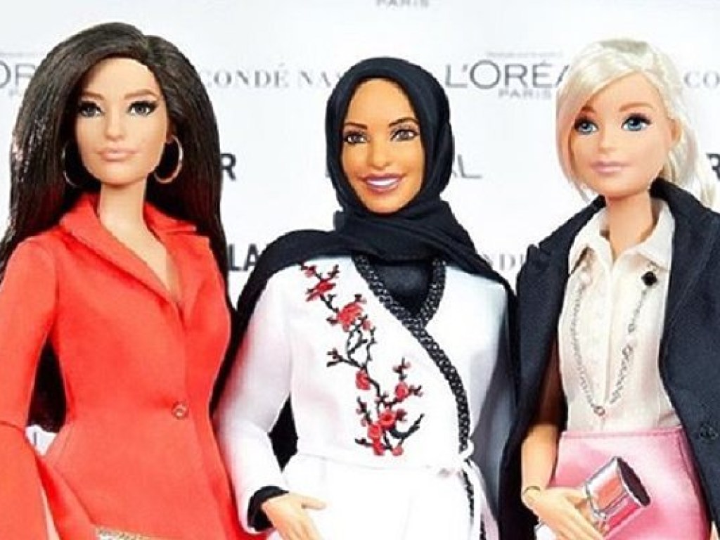 Производитель &#171;Барби&#187; создал первую куклу в хиджабе (ФОТО)