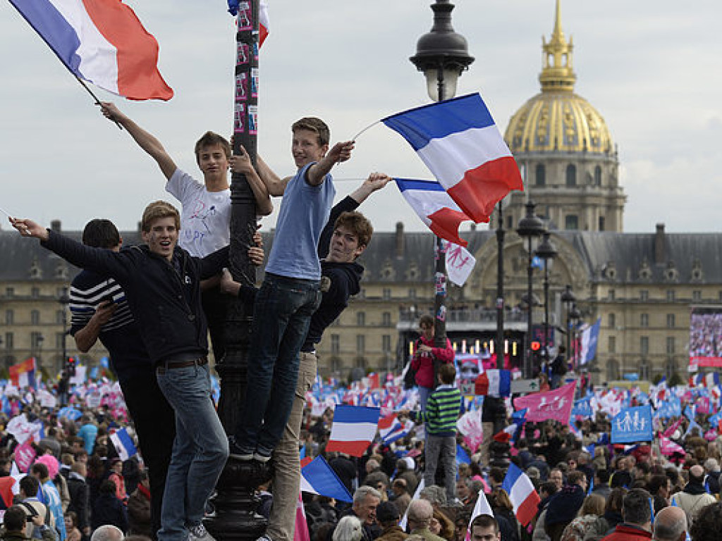 Во Франции начались перебои в движении транспорта из-за демонстраций