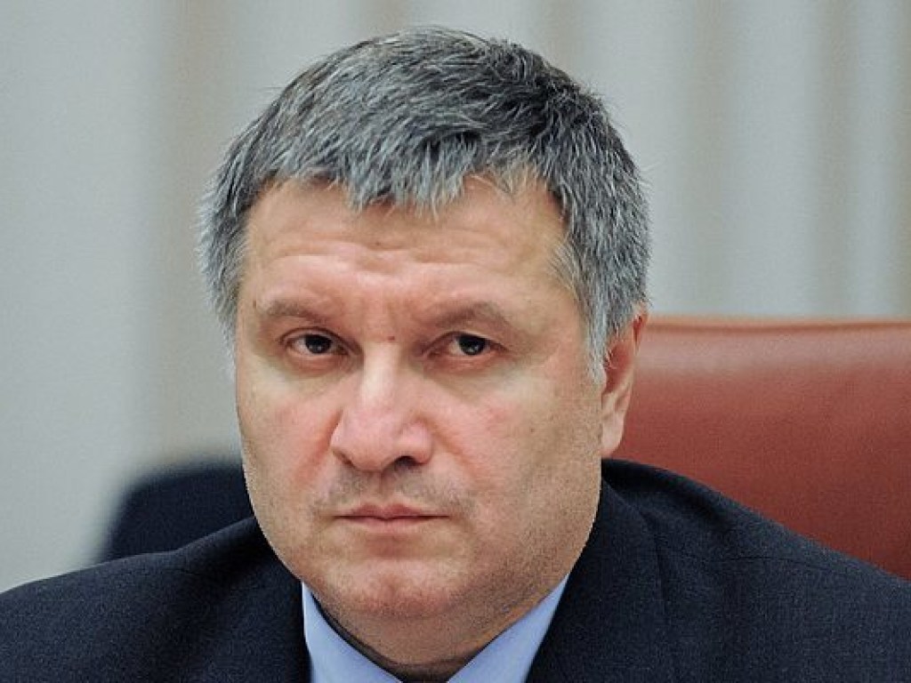 Аваков назвал число жертв ДТП в Украине за последние два года