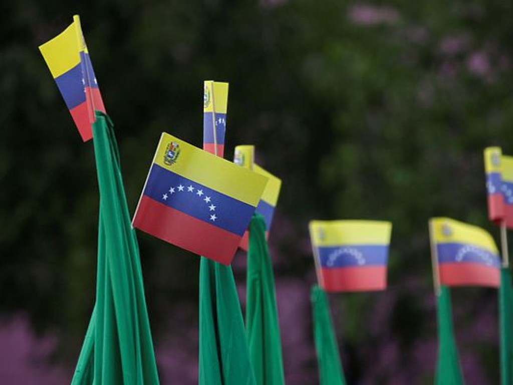 Американские экономисты констатировали дефолт в Венесуэлле