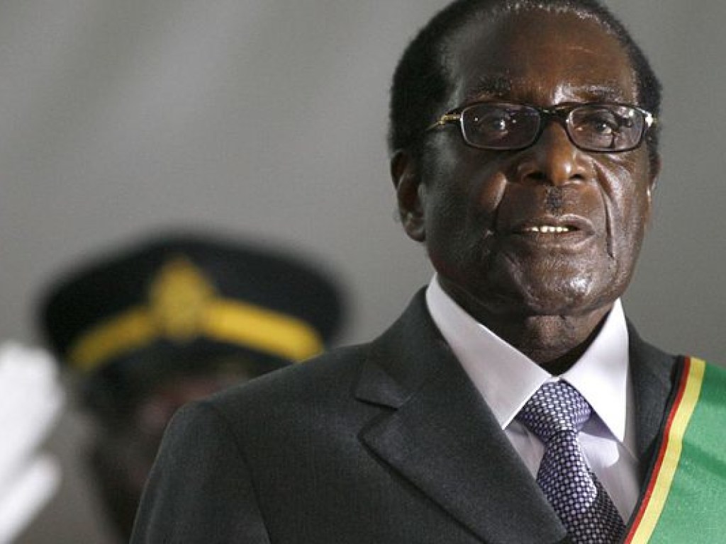 Мугабе обсудит отставку с провластной партией и военными