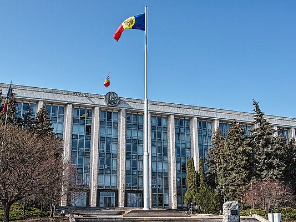 Референдум об отставке мэра Кишинева не состоялся из-за низкой явки