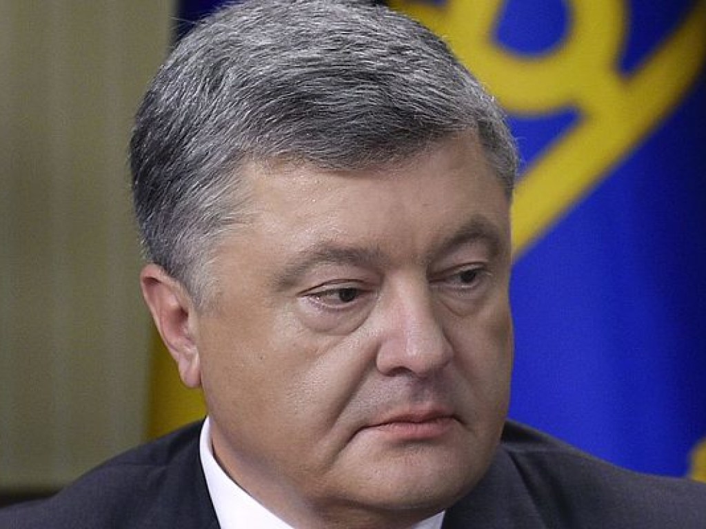 Политолог: Все провалы Министерства иностранных дел бьют по рейтингу Порошенко