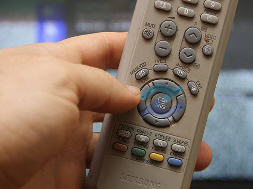 В Луганске не работают радио и ТВ, в центре города проблемы с мобильной связью
