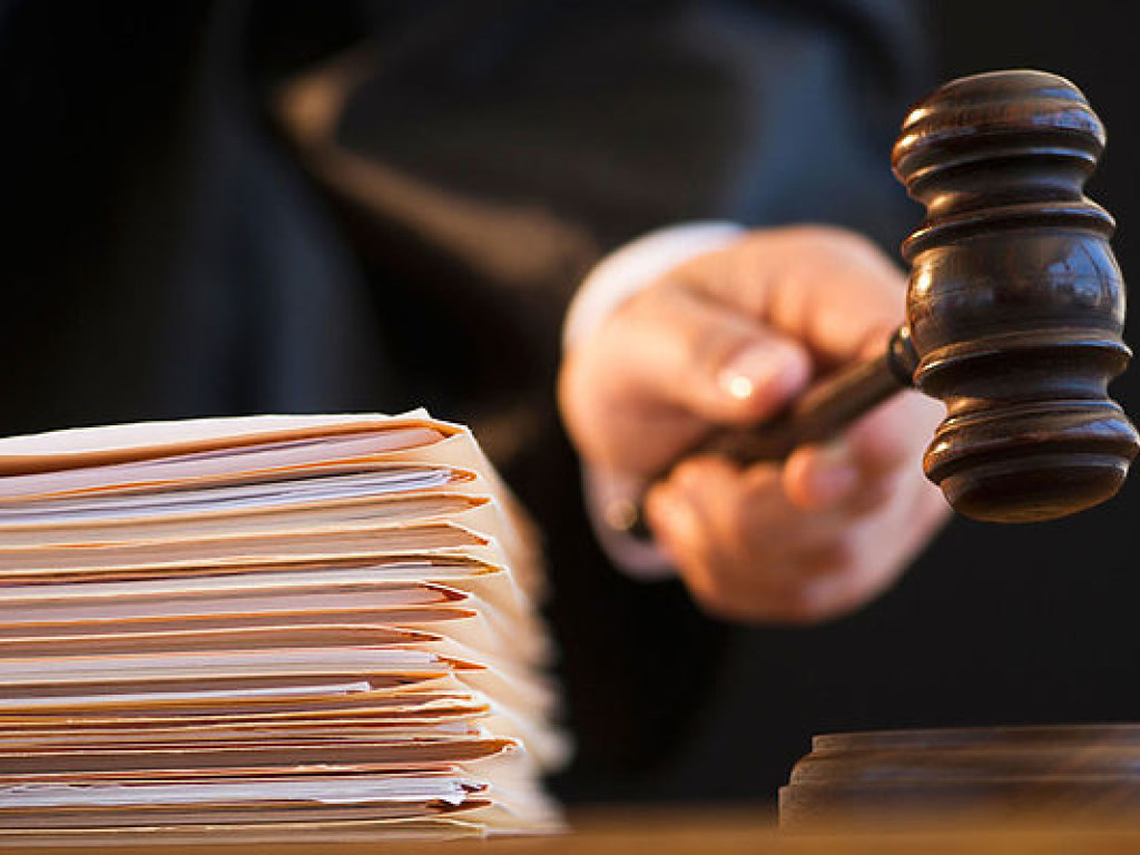 НАПК просит Совет правосудия привлечь к ответственности 2 судей