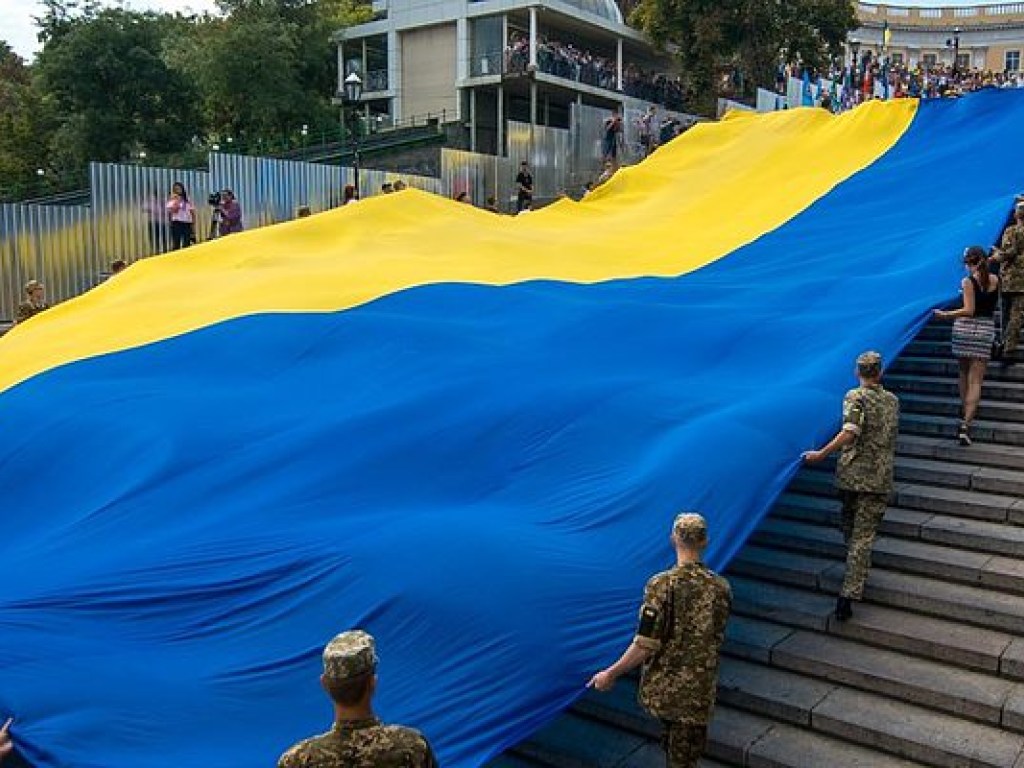 Украина уже в следующем году рискует оказаться в международной изоляции &#8212; эксперт