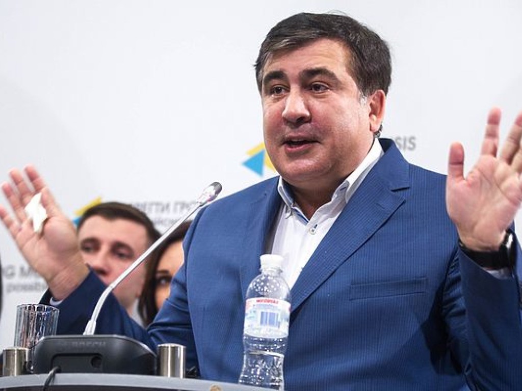 Мосийчук с костылем накинулся на Саакашвили в телеэфире из-за спора о Бандере (ВИДЕО)