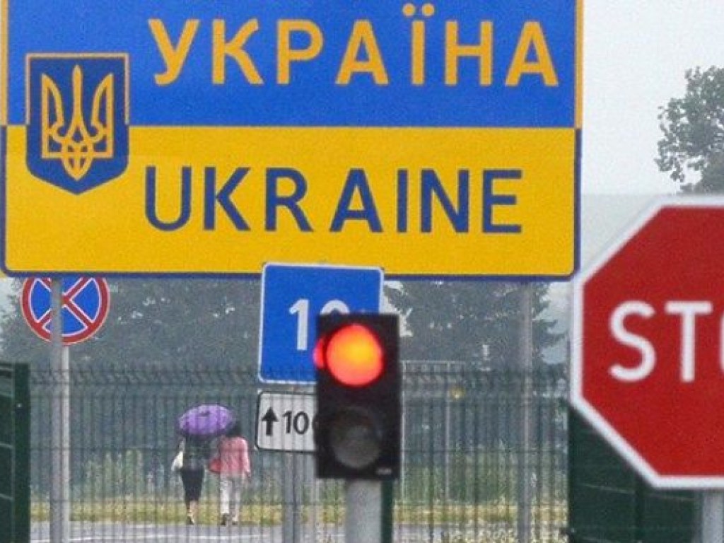 Украина собственными руками строит «дипломатическую стену» на внешних границах – эксперт