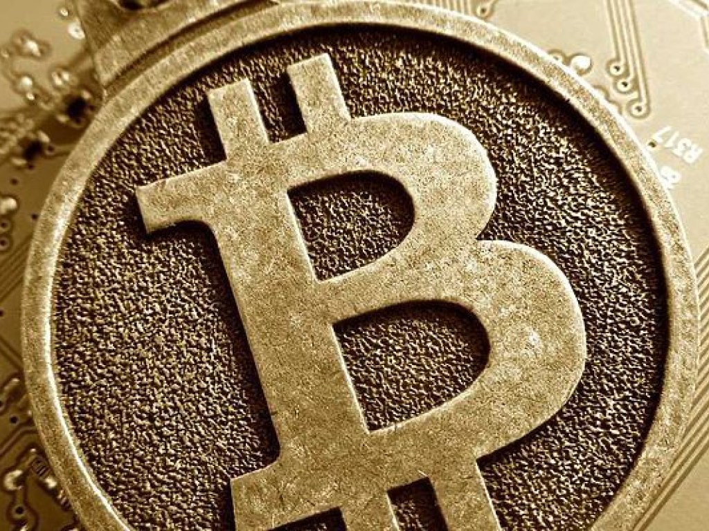 Курс Bitcoin превысил отметку 11 тысяч долларов
