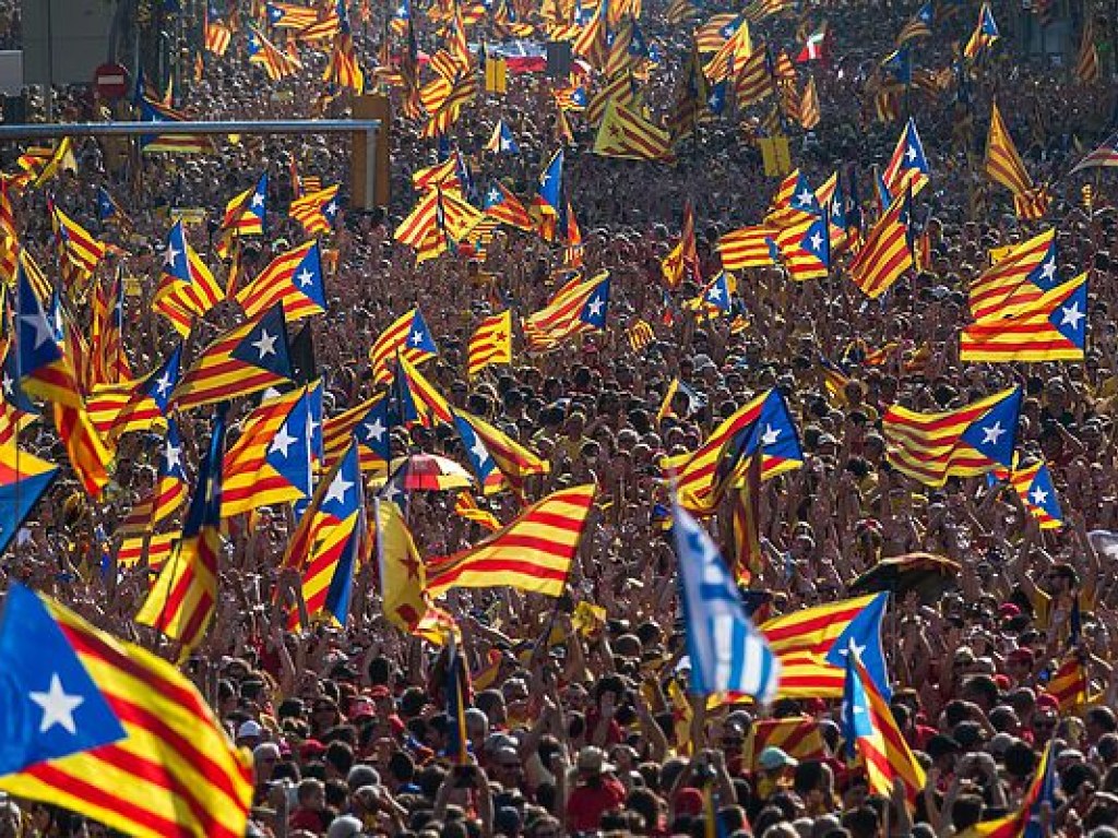 Урегулировать каталонскую проблему можно лишь путем проведения нового референдума – европейский эксперт