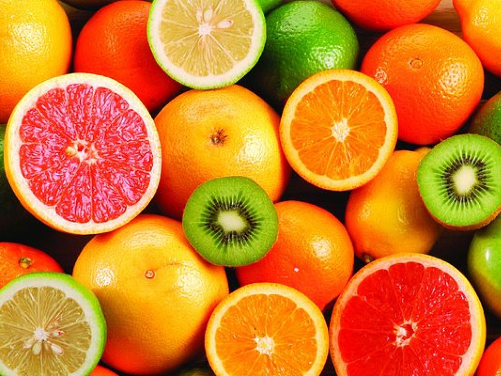 Врач: лимоны защитят от простуды, а апельсины – повысят настроение