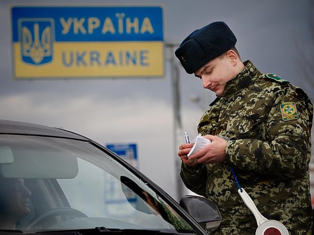 Украинские пограничники выявили контрабанду сигарет в Польшу