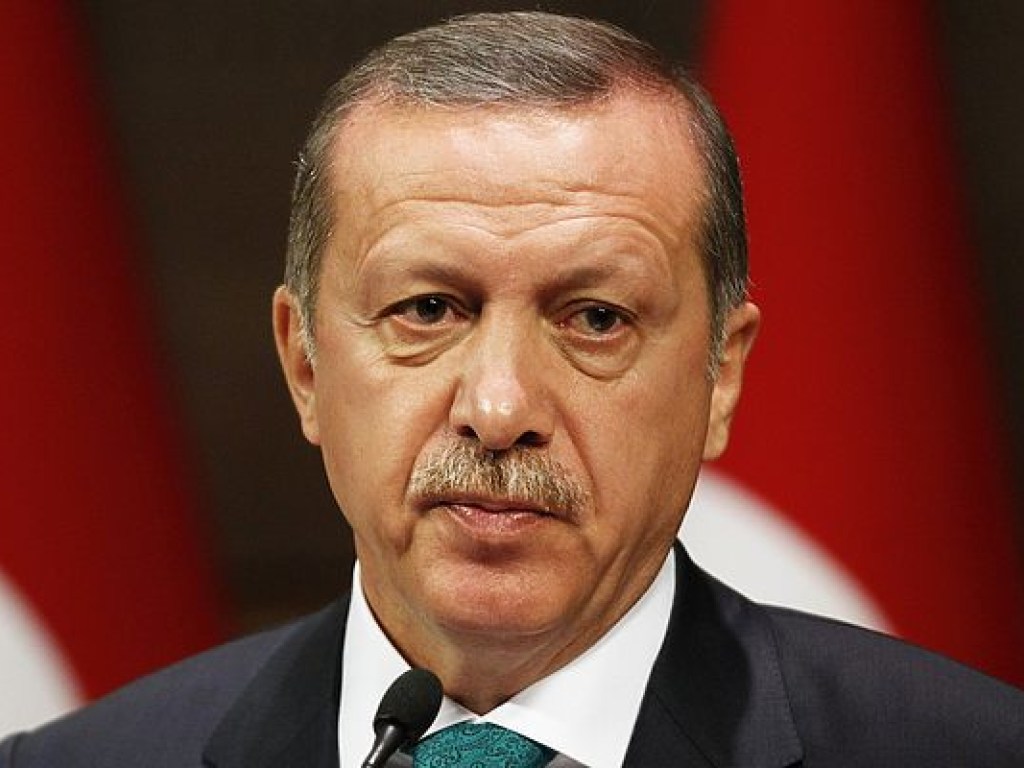 Эрдоган обвинил США в попытках шантажировать Турцию