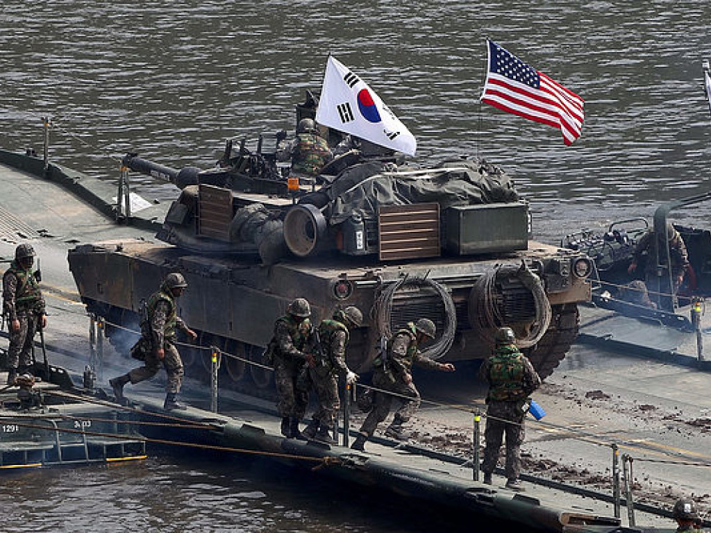 США и Южная Корея начали масштабные совместные учения
