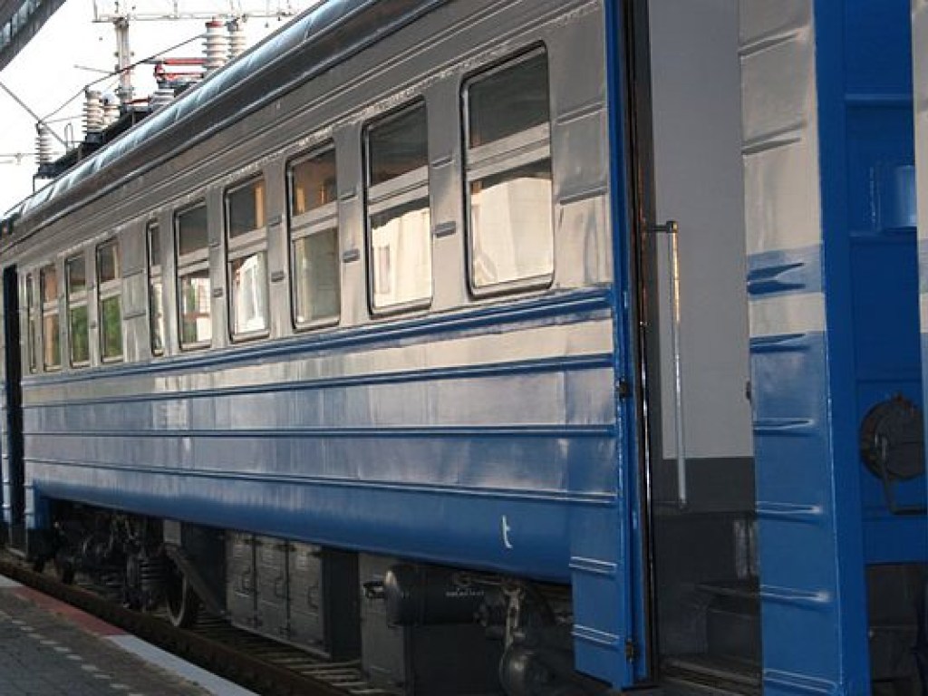 C декабря «Укрзализныця» изменила график и маршрут движения 10 поездов (СПИСОК)