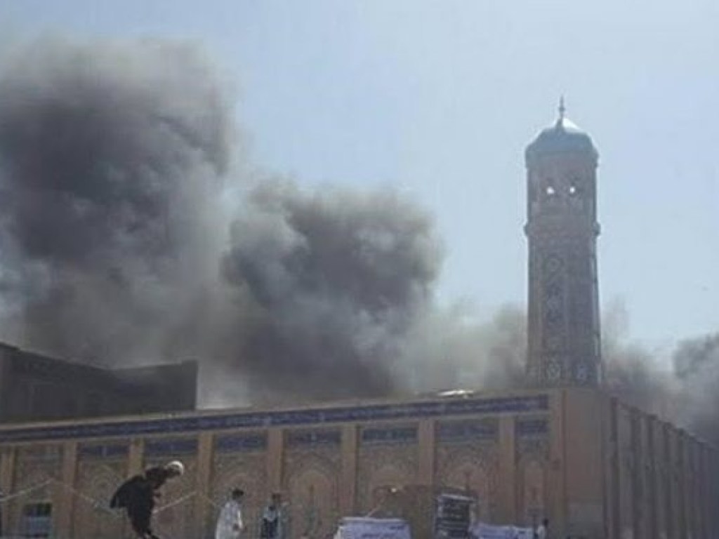 В Афганистане произошел взрыв в мечети, есть жертвы