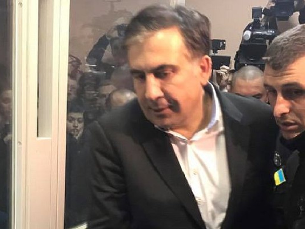 Суд начал избирать Саакашвили меру пресечения (ОБНОВЛЯЕТСЯ)