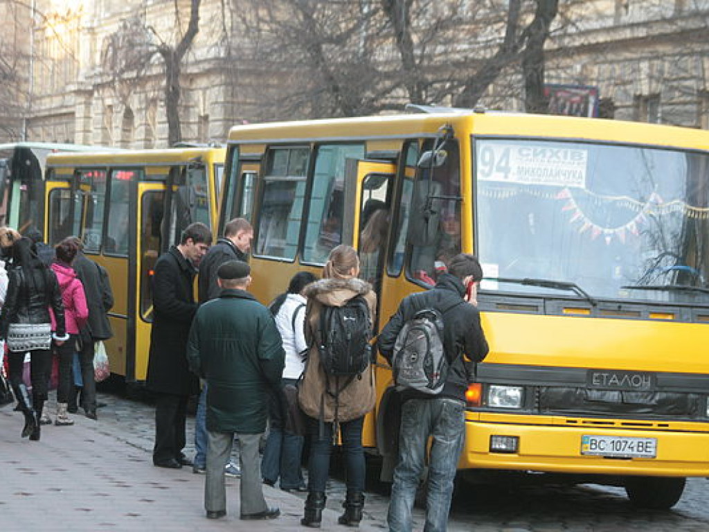 В подорожании проезда в киевских маршрутках заинтересована власть &#8212; эксперт