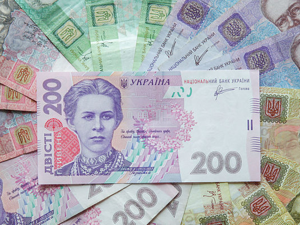 Курс НБУ на 13 декабря: Доллар – 27,17 гривен